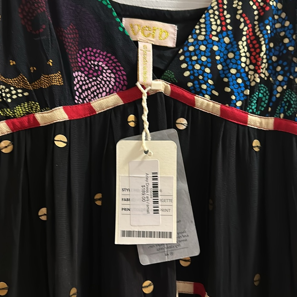 Stunning VERB dress with added sequins and a beautiful arty design - Picture 3 of 7